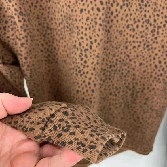 Abercrombie & Fitch Soft Medium Fleece Lined Cheetah Print Hoodie - Picture 4 of 8